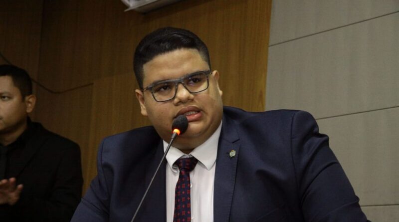 Vereador Marlon Botão destaca retorno das aulas no ensino municipal