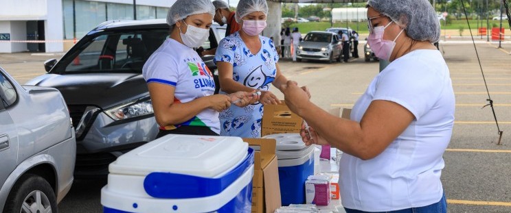 Drive-thru da vacina