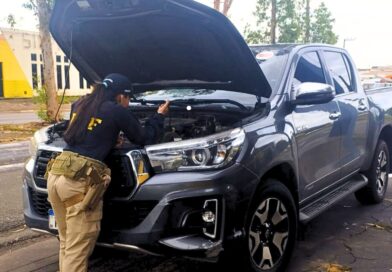 PRF recupera caminhonete roubada durante fiscalização na BR-135, em São Luís (MA)