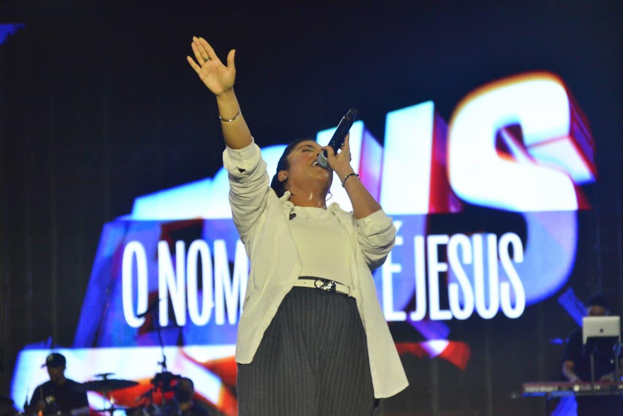 São Luís Gospel reúne fiéis e atrações nacionais em noite de louvor na Praça Maria Aragão