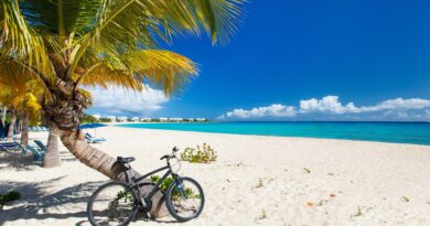 Descobrir Anguilla de bicicleta: um jeito diferente de explorar a ilha caribenha
