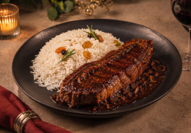 Prime Rib Costelata ao molho de laranja e vinho do Porto com arroz de frutas secas e castanhas