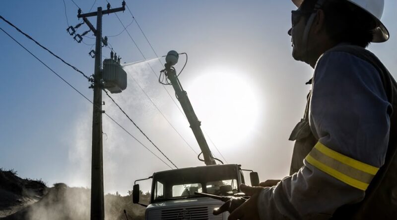 Dia do Eletricista: tecnologia e cenários desafiadores transformam uma profissão essencial para o Brasil