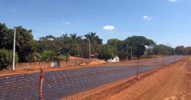 Após cobrança de Catulé Júnior na Assembleia, obras da Avenida Pirajá são retomadas em Caxias