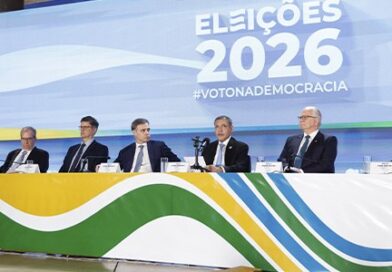 Presidente do TSE anuncia reeleição de Lula e faz balanço do 2º turno das Eleições 2026