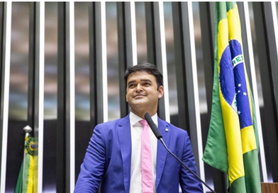 Lula sanciona projeto relatado por Rubens Jr. que amplia benefícios para MEIs